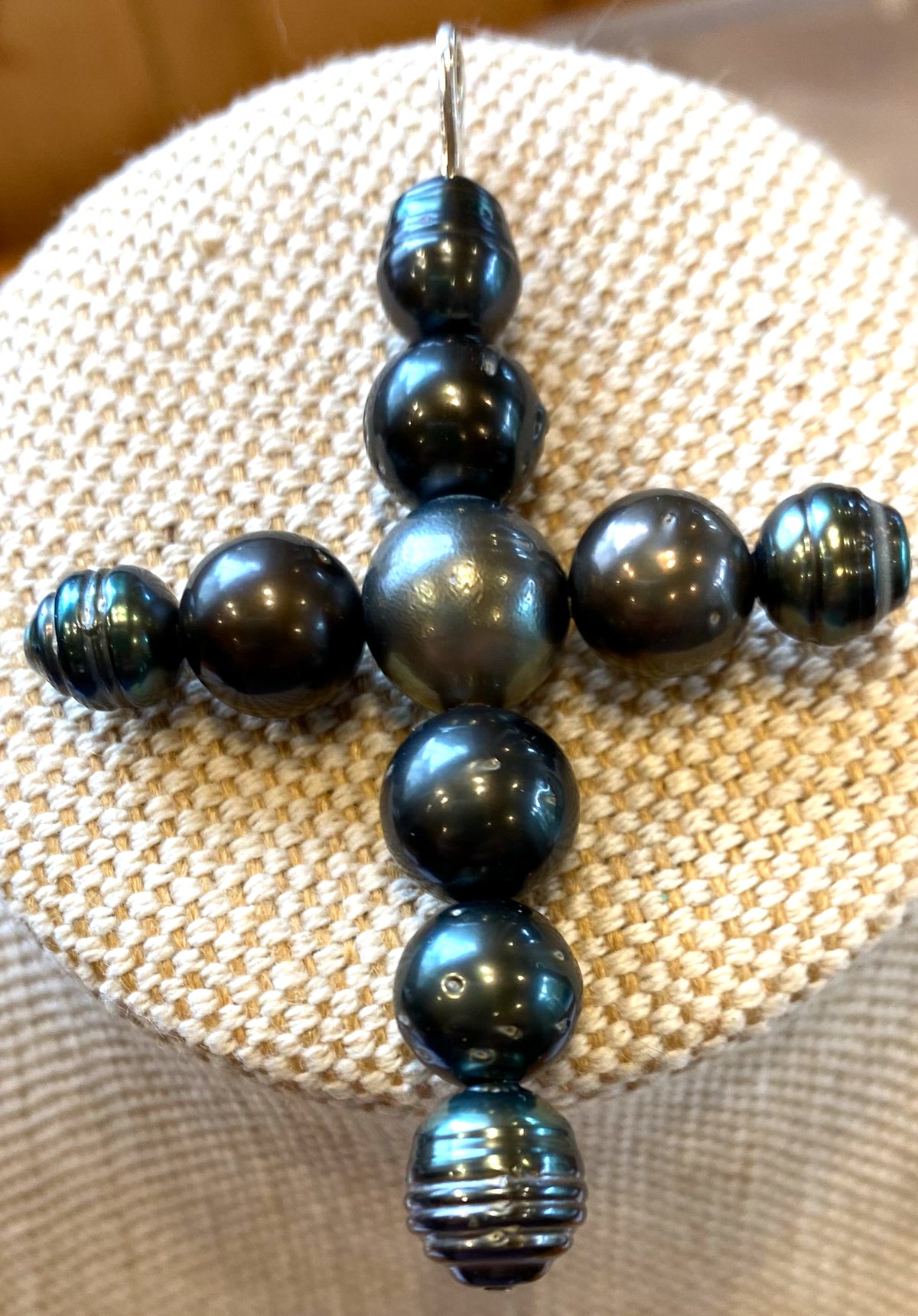 Black Pearl pendant